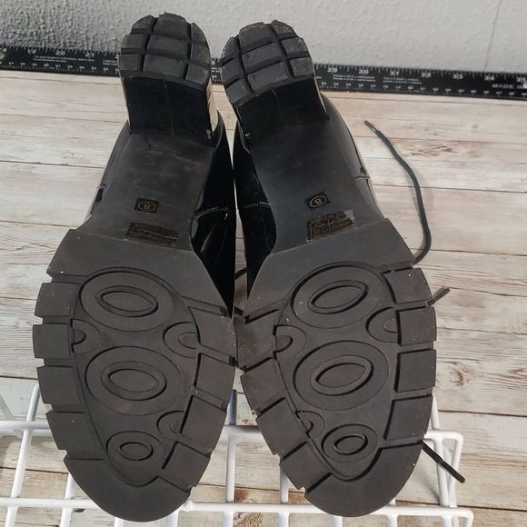 Fashion Nova Nelia Chunky Goth Lug Sole Platform Ankle Boots Shoes 8 Like New - Picture 4 of 12